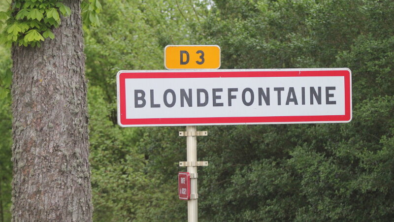 blondefontaine.jpg